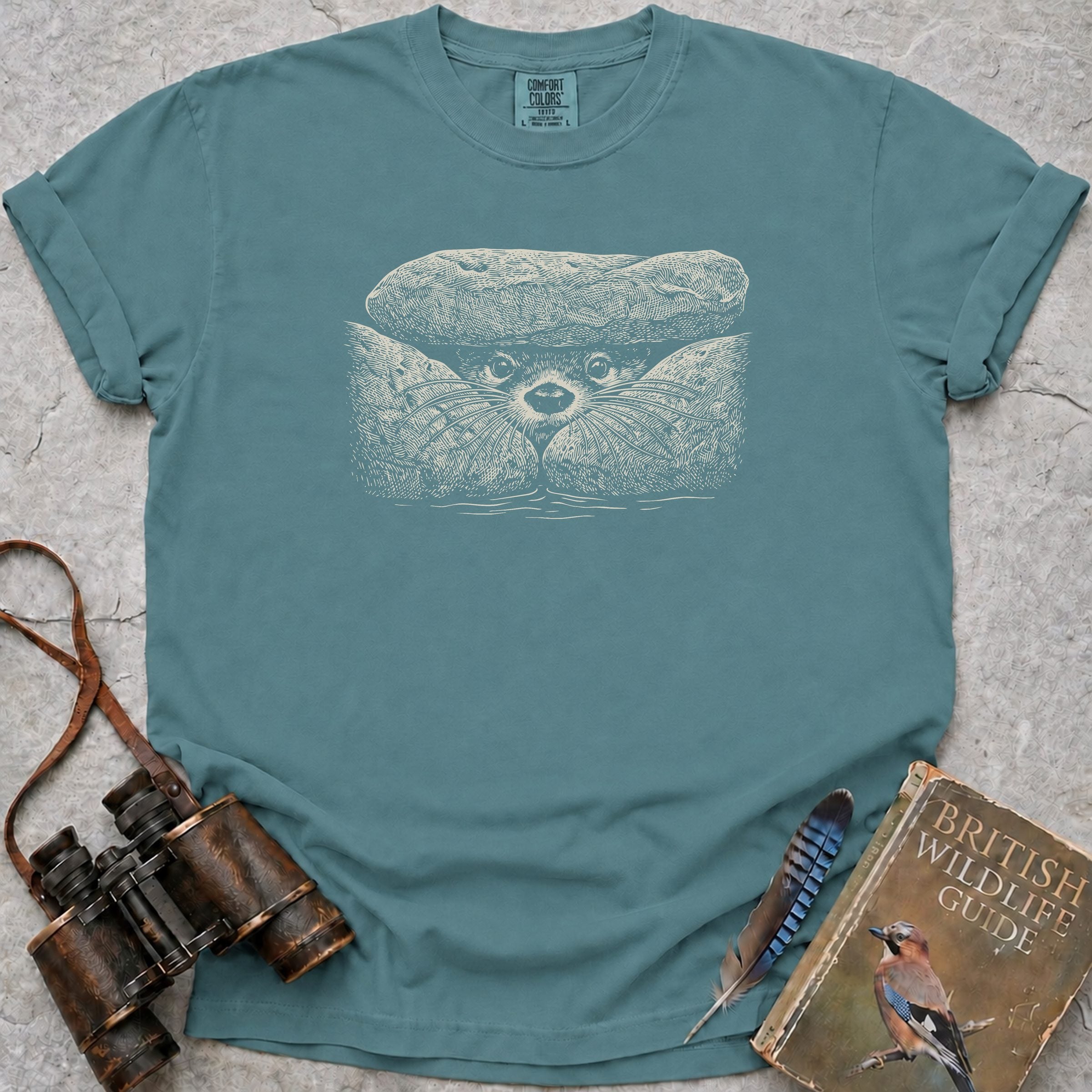 Curious Otter T-Shirt — seafoam
