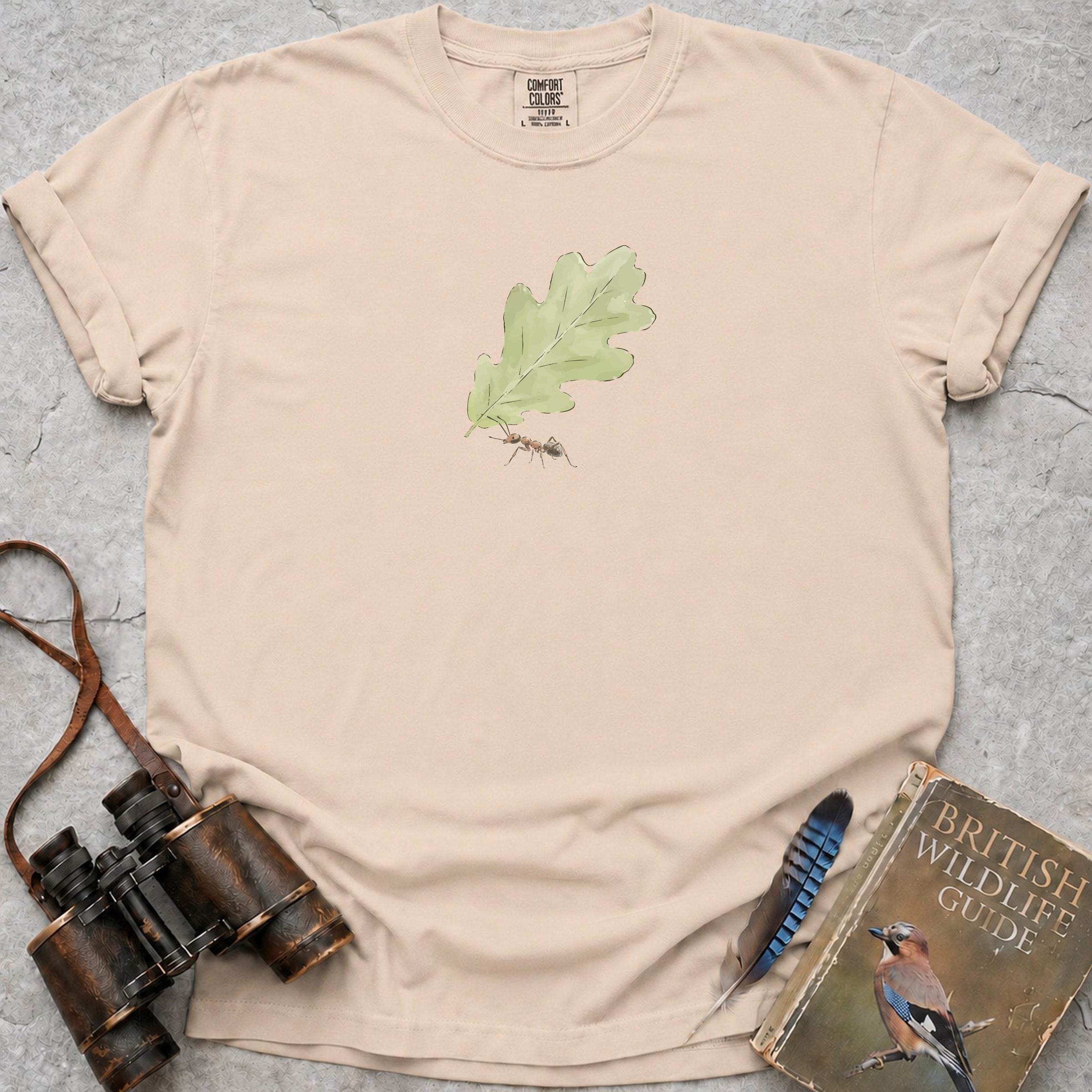 Mighty Wood Ant T-Shirt — ivory