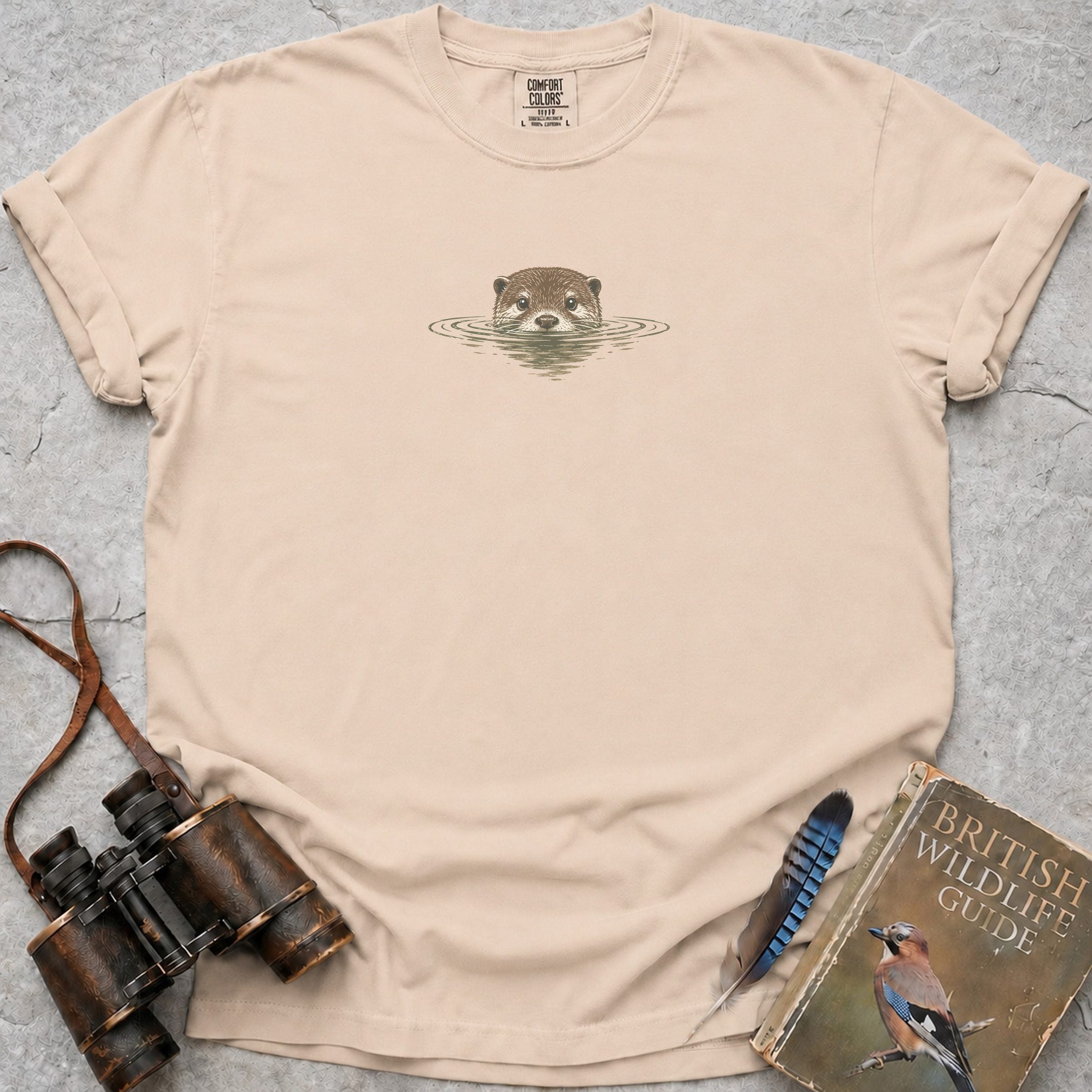 Peeping Otter T-Shirt — ivory