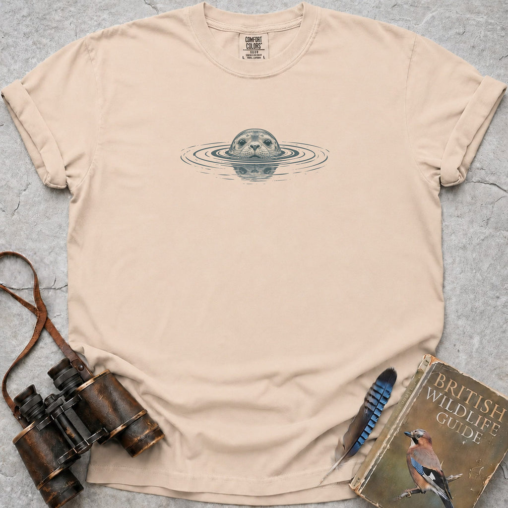 Peeping Otter T-Shirt — ivory