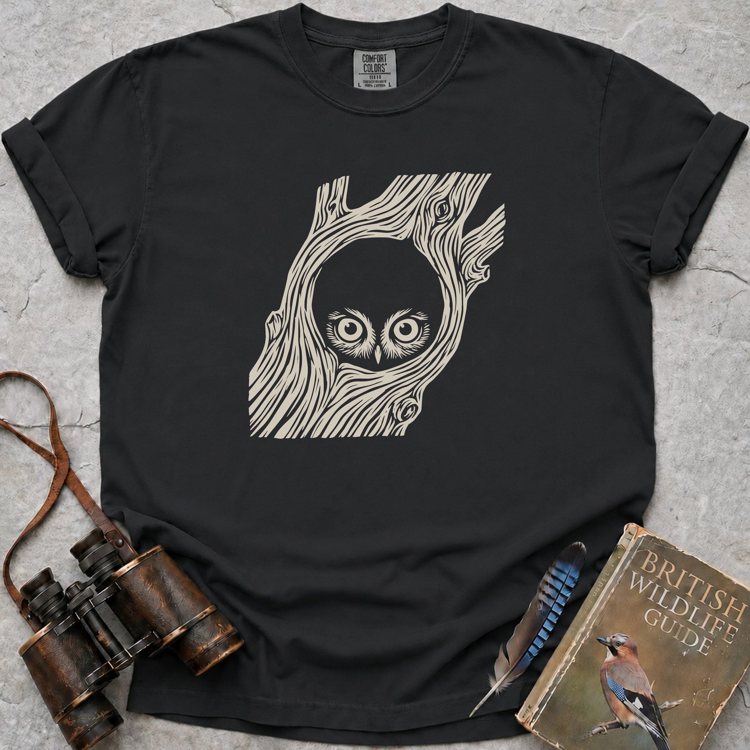 Peeping Owlet T-Shirt — black